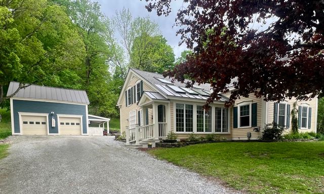 59 East Street, Middletown Springs, VT 05757
