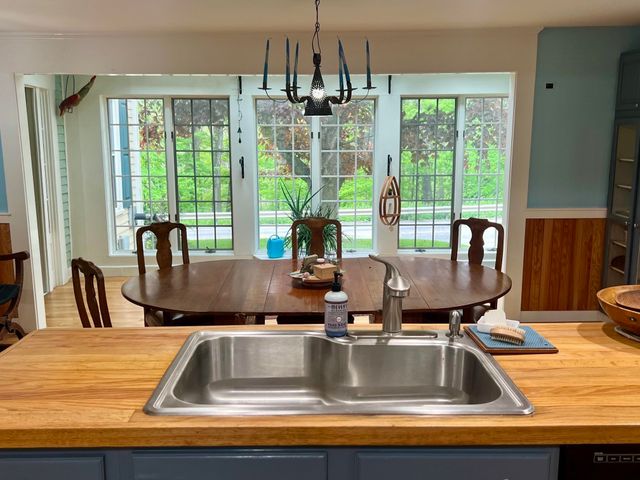 59 East Street, Middletown Springs, VT 05757
