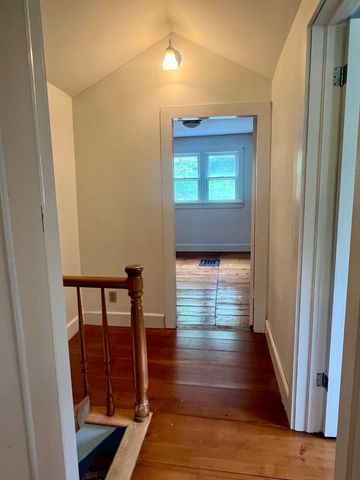 59 East Street, Middletown Springs, VT 05757