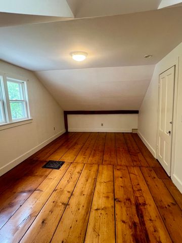 59 East Street, Middletown Springs, VT 05757