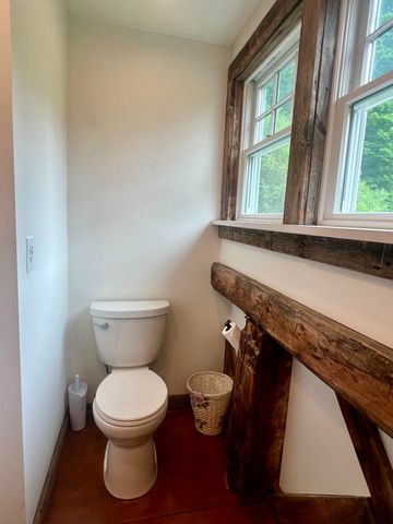59 East Street, Middletown Springs, VT 05757