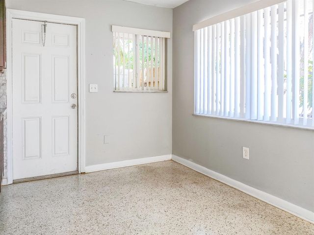 305 S Federal Highway 1, Lake Worth Beach, FL 33460