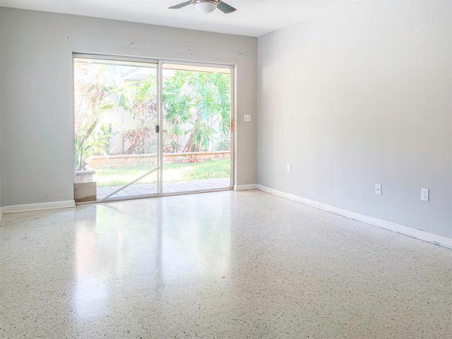 305 S Federal Highway 1, Lake Worth Beach, FL 33460