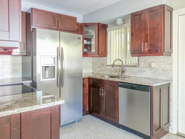 305 S Federal Highway 1, Lake Worth Beach, FL 33460