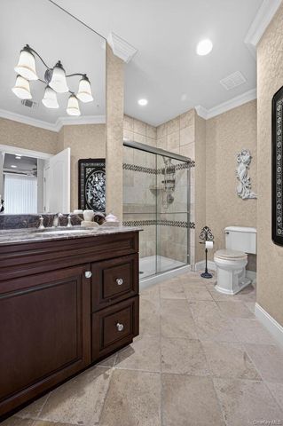 366 Roosevelt Way, Westbury, NY 11590