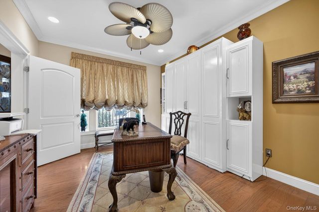 366 Roosevelt Way, Westbury, NY 11590