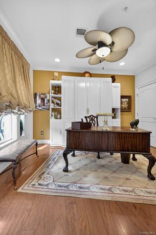 366 Roosevelt Way, Westbury, NY 11590