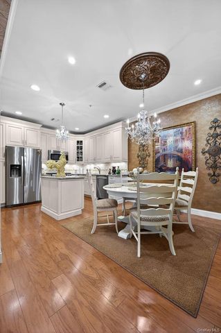 366 Roosevelt Way, Westbury, NY 11590