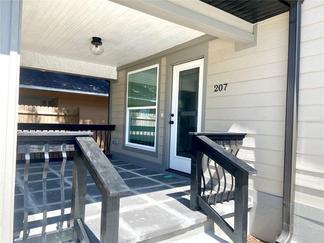 207 AVENUE E SE, Winter Haven, FL 33880