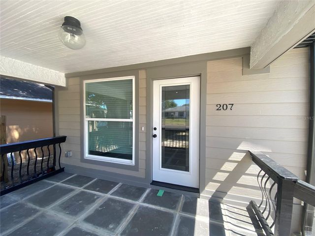 207 AVENUE E SE, Winter Haven, FL 33880