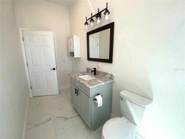 207 AVENUE E SE, Winter Haven, FL 33880
