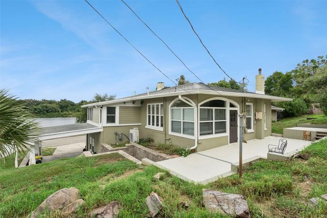 344 CRYSTAL LAKE DRIVE, Clermont, FL 34711