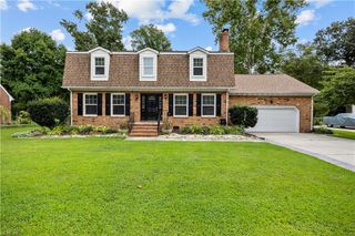 2816 Ashwood DR, Chesapeake, VA 23321