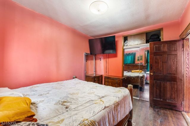 1017 North Ave, Elizabeth City, NJ 07201