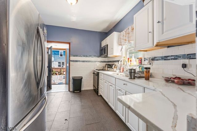 1017 North Ave, Elizabeth City, NJ 07201