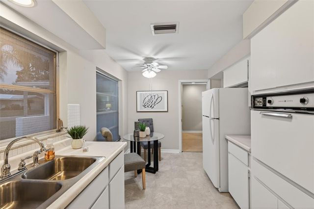 13924 BARBADOS DRIVE, Seminole, FL 33776