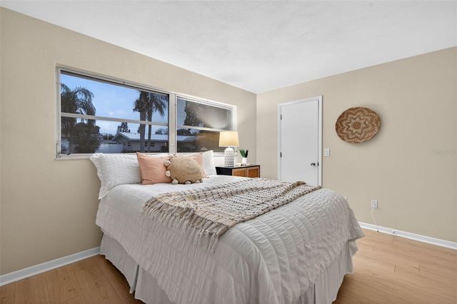 13924 BARBADOS DRIVE, Seminole, FL 33776