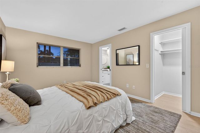 13924 BARBADOS DRIVE, Seminole, FL 33776