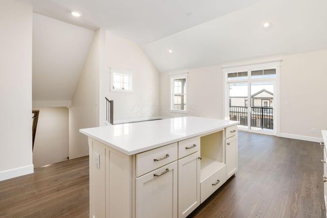 2015 W 5th Avenue, 209, Columbus, OH 43212
