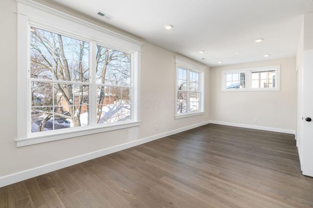 2015 W 5th Avenue, 209, Columbus, OH 43212