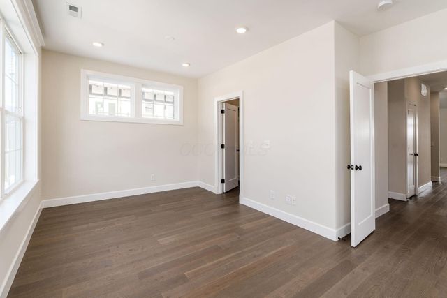 2015 W 5th Avenue, 209, Columbus, OH 43212