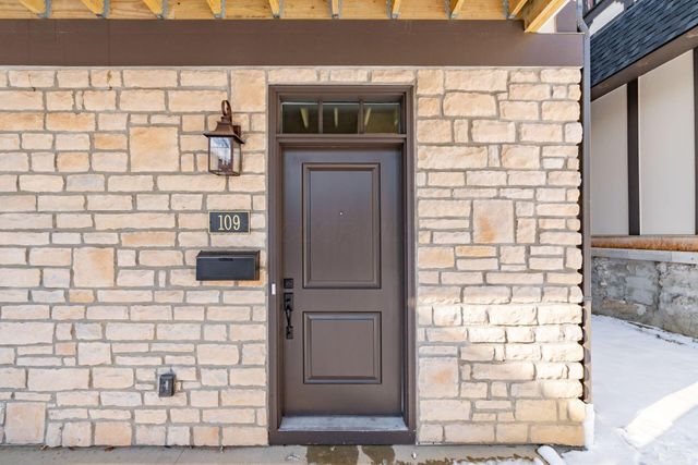 2015 W 5th Avenue, 209, Columbus, OH 43212