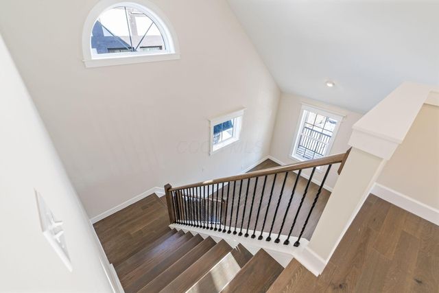 2015 W 5th Avenue, 209, Columbus, OH 43212