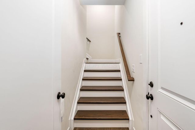 2015 W 5th Avenue, 209, Columbus, OH 43212