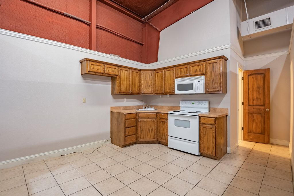 104 A Industrial Drive, Waxahachie, TX 75165 — photo 5