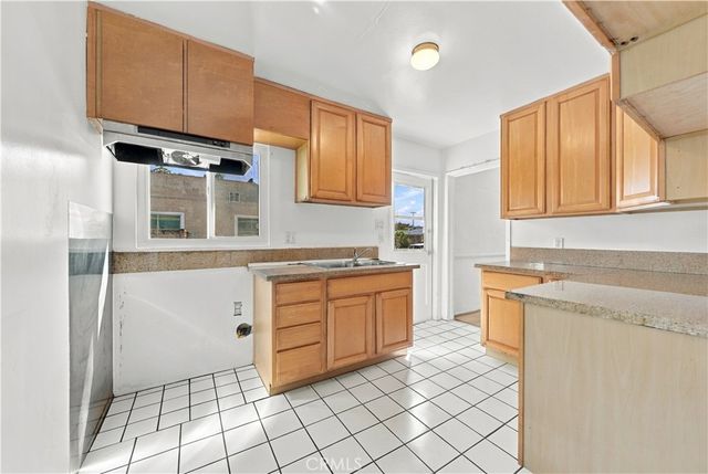 1219 E 57th, Long Beach, CA 90805
