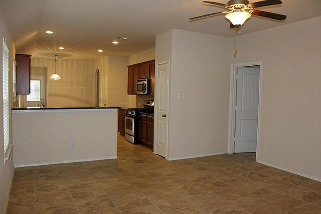 3043 Heather Grove Lane, League City, TX 77539