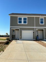 217 Darlington drive, Dickson, TN 37055