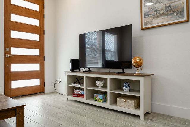 709 Fuller, Sulphur Springs, TX 75482