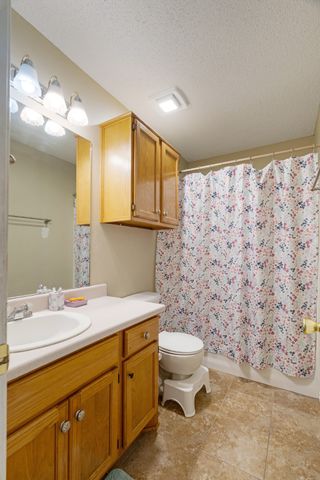 2705 Briarwood Drive, Paris, TX 75460