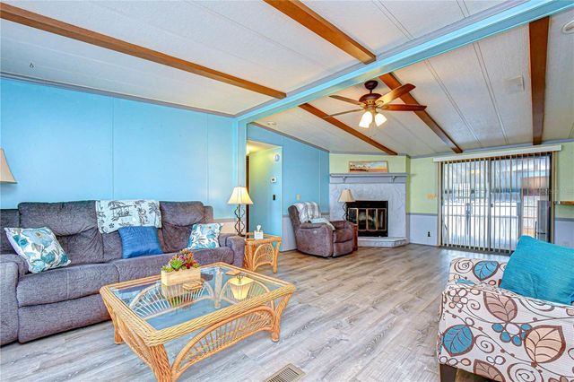 3934 SARAH DRIVE, Wesley Chapel, FL 33543