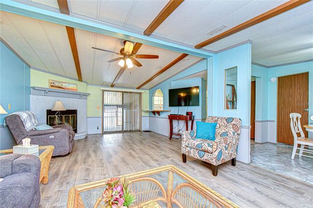 3934 SARAH DRIVE, Wesley Chapel, FL 33543