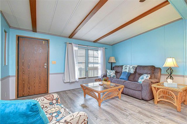 3934 SARAH DRIVE, Wesley Chapel, FL 33543