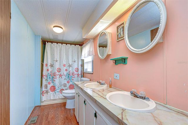 3934 SARAH DRIVE, Wesley Chapel, FL 33543