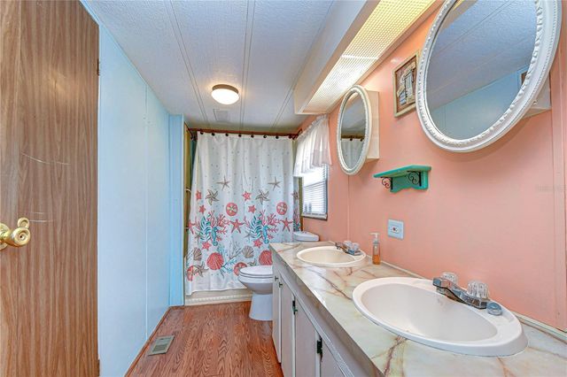 3934 SARAH DRIVE, Wesley Chapel, FL 33543