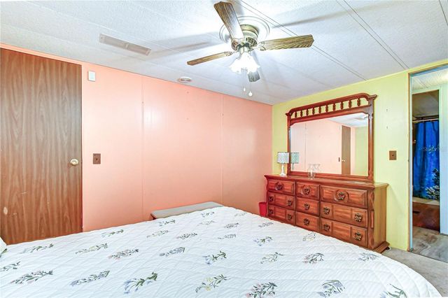 3934 SARAH DRIVE, Wesley Chapel, FL 33543