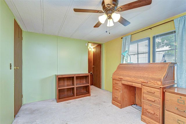 3934 SARAH DRIVE, Wesley Chapel, FL 33543