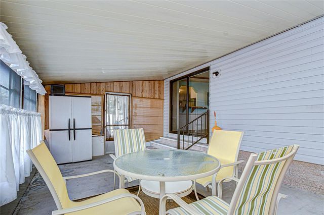 3934 SARAH DRIVE, Wesley Chapel, FL 33543