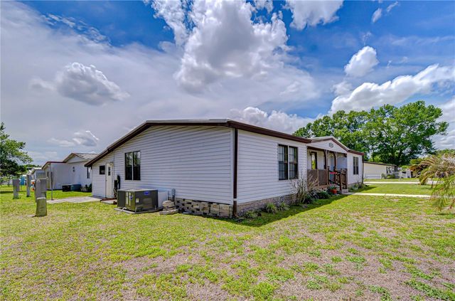 3934 SARAH DRIVE, Wesley Chapel, FL 33543