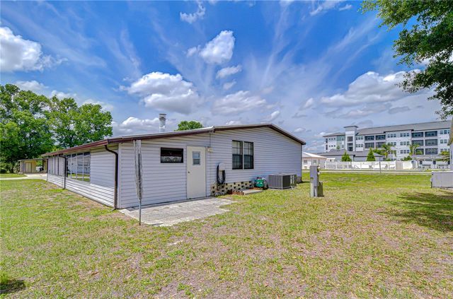 3934 SARAH DRIVE, Wesley Chapel, FL 33543