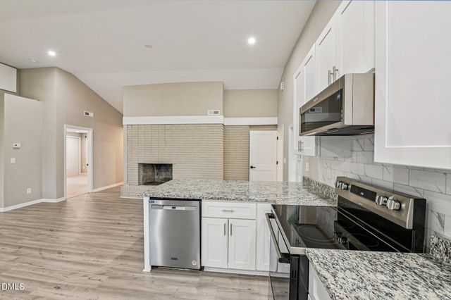 117 W Allen Street, Four Oaks, NC 27524