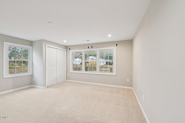 117 W Allen Street, Four Oaks, NC 27524