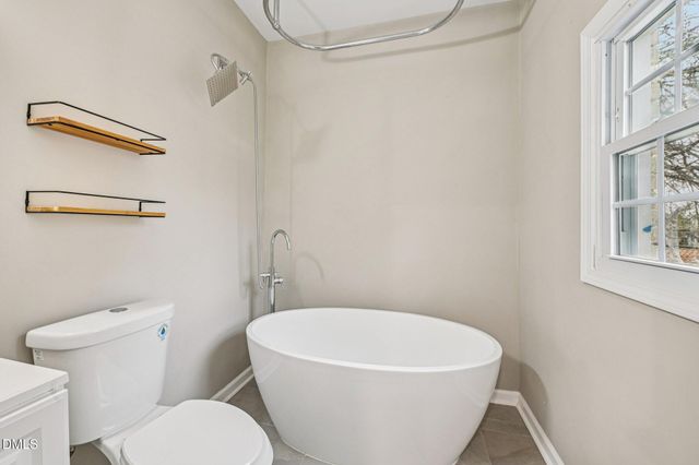 117 W Allen Street, Four Oaks, NC 27524