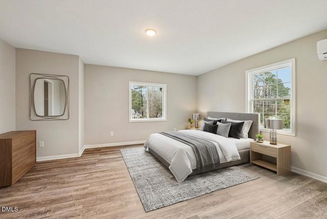 117 W Allen Street, Four Oaks, NC 27524