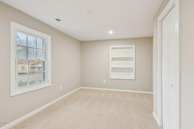 117 W Allen Street, Four Oaks, NC 27524