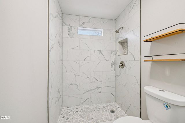 117 W Allen Street, Four Oaks, NC 27524